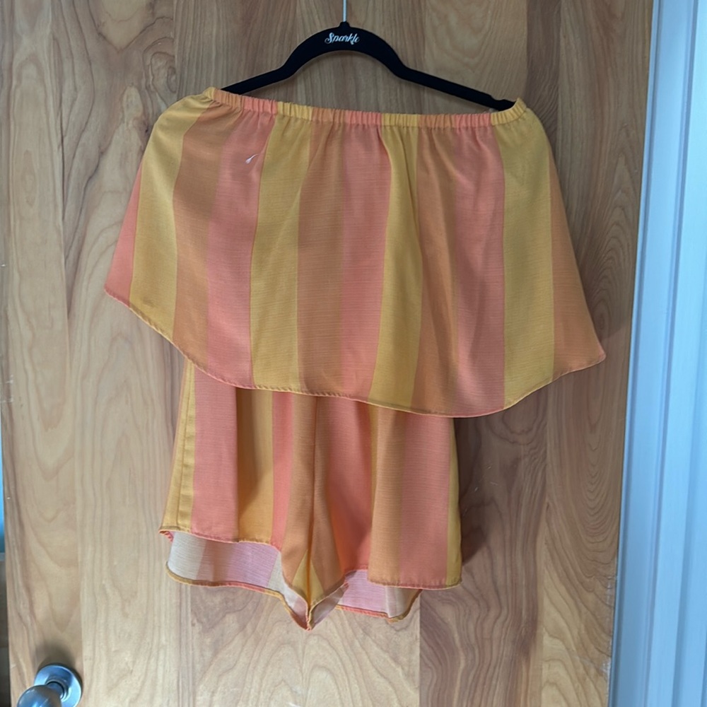 NWOT Show Me Your Mumu SMALL ROMPER
